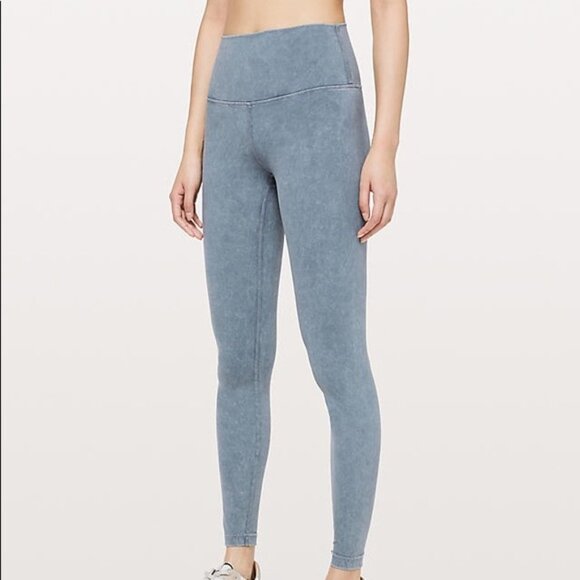 lululemon athletica Pants - Lululemon athletica Wunder Under High-Rise 28" Leggings